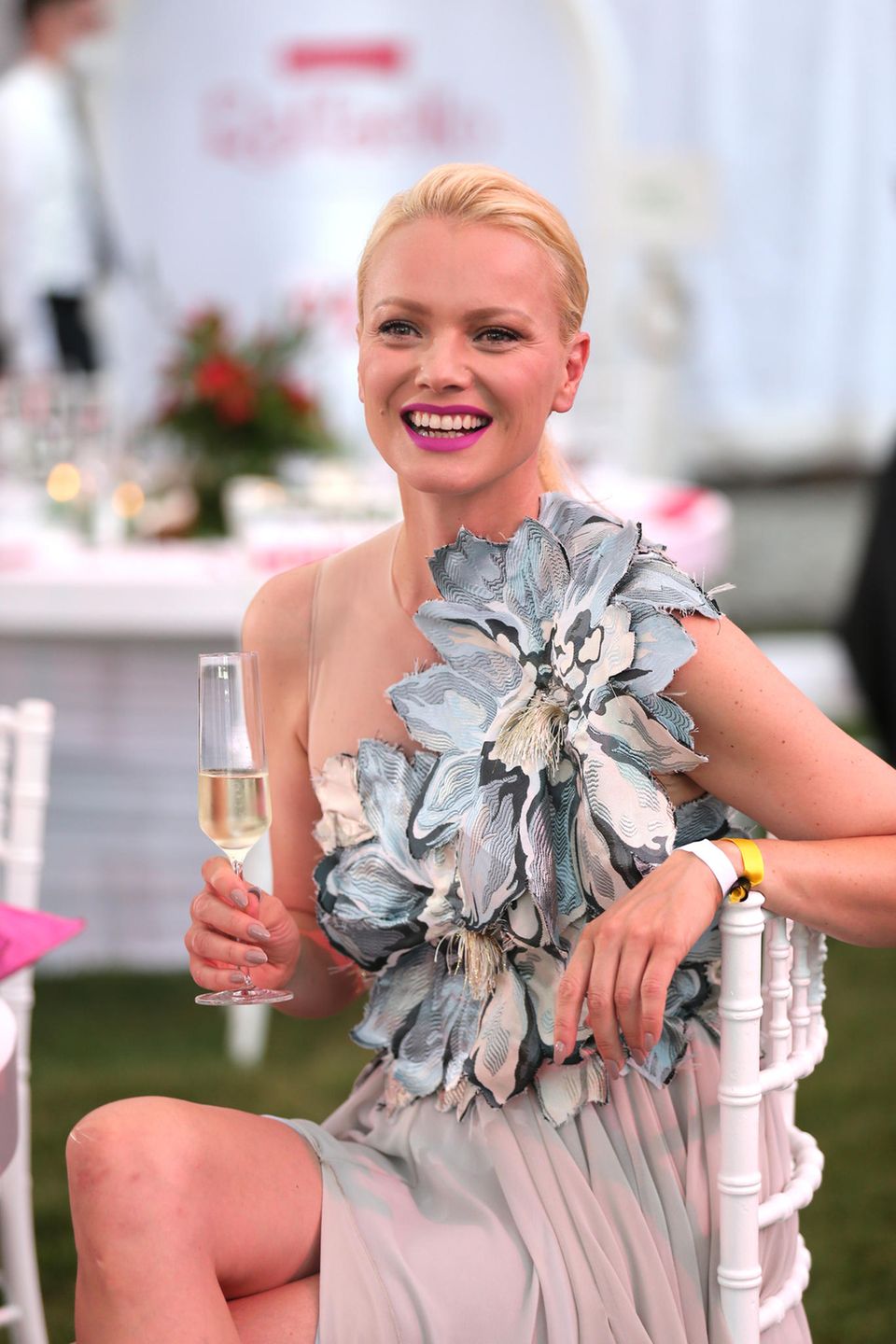Wer sonst noch feiert: Franziska Knuppe beim Raffaello Summer Dinner Wer sonst noch feiert: Franziska Knuppe beim Raffaello Summer Dinner