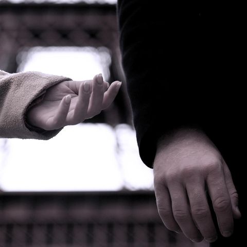 Partnerschaft: Ein Paar auf einer Bank