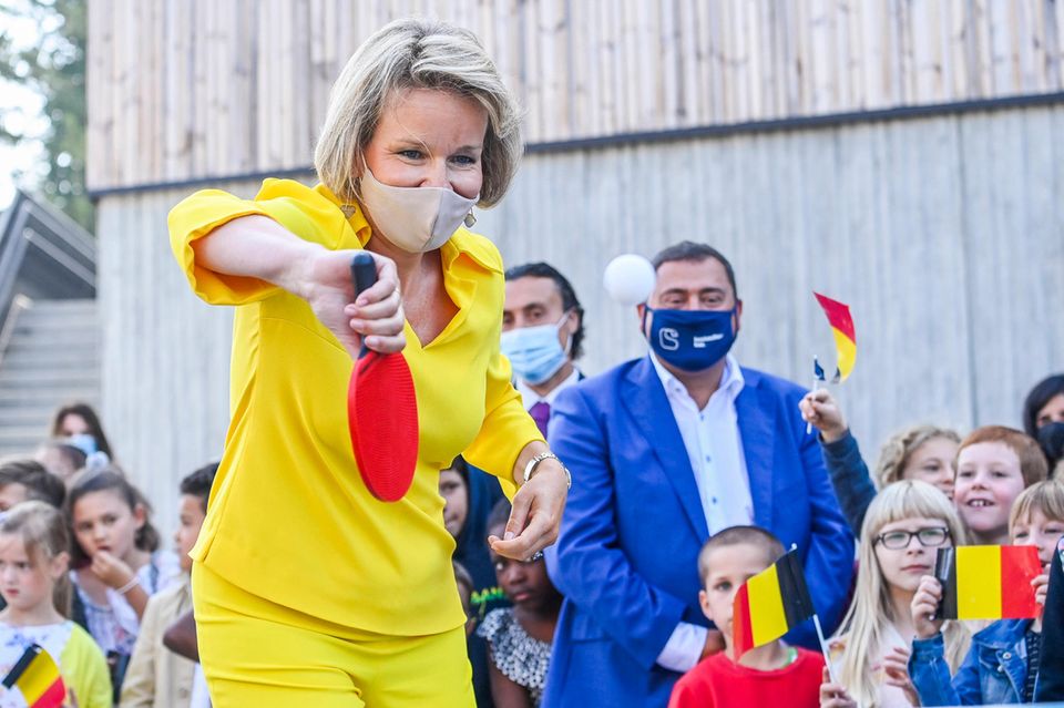 RTK: Königin Mathilde beim Tischtennis RTK: Königin Mathilde beim Tischtennis