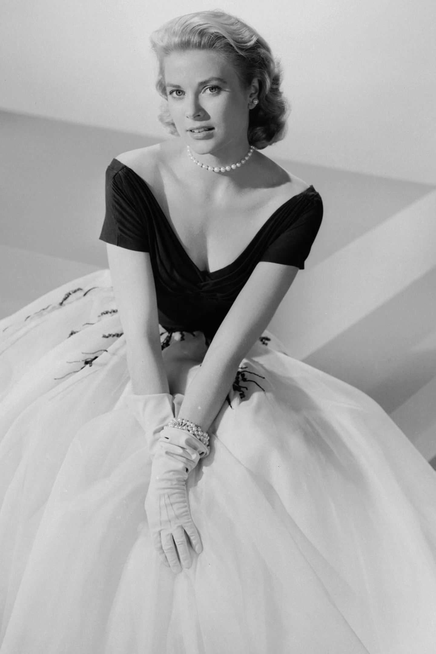 Grace Kelly: 3 die gelten der Stil-Lektionen noch Fürstin, eleganten heute