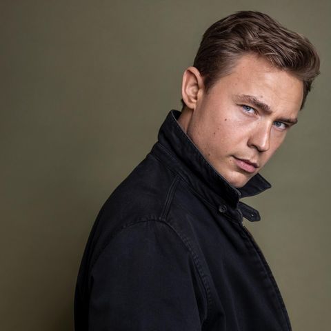 Dennis Mojen