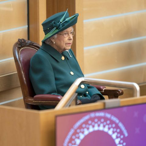 Queen Elizabeth erinnerte während ihrer Rede vor dem schottischen Parlament an Prinz Philip und ihre gemeinsame Liebe zu Schottland.