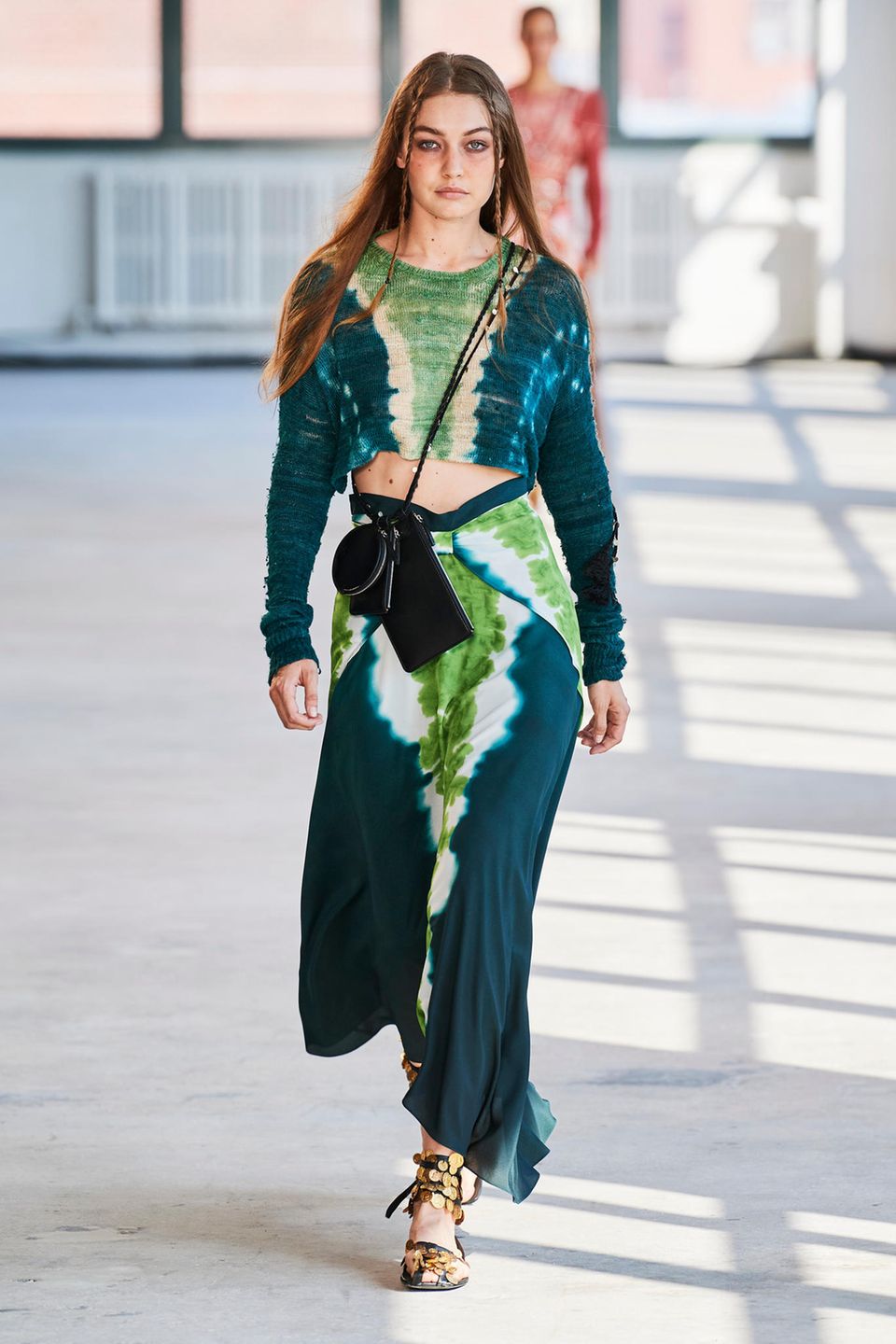 New York Fashion Week: Gigi Hadid läuft für Altuzarra