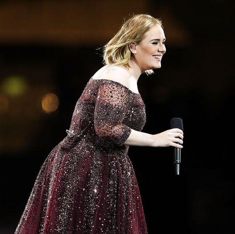 Fans Think Adele S New Album Is Imminent After Arrival Of 30 Billboards Complex