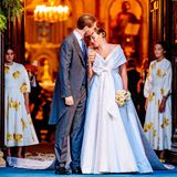 Hochzeit: Das Brautpaar nach der Trauung in Athen