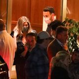 Gesichtet 2021: Jennifer Aniston und Unbekannter