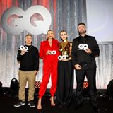 So sehen lässig-stylische Gewinner aus: Felix Lobrecht, Karolina Kurkova, Chiara Ferragni und Marteria freuen sich über ihre GQ-Awards.