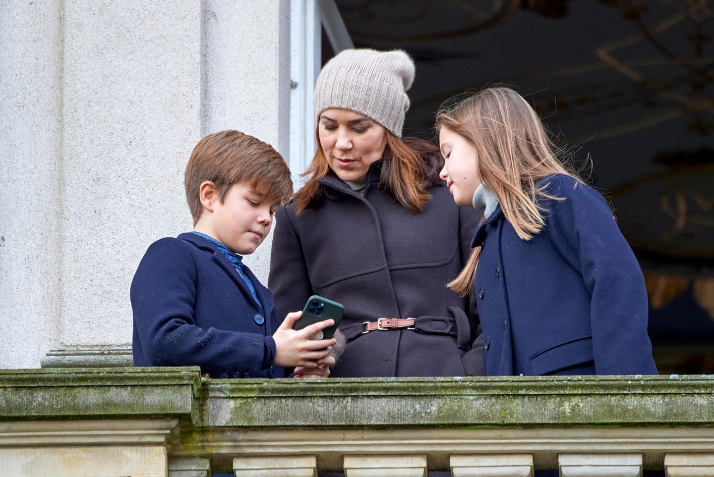 Prinzessin Mary mit ihren Kindern Prinz Vincent und Prinzessin Josephine bei der Hubertusjagd