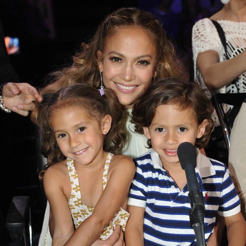 Jennifer Lopez mit ihren Zwillingen Emme und Max