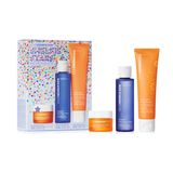 Das Skincare Favorites Set von Ole Henriksen besteht aus Augencreme, Toner und Cleanser und ist das perfekte Geschenk für jede:n, der mal wieder eine richtige Me-Time braucht. Von Ole Henriken, ca 38 Euro.