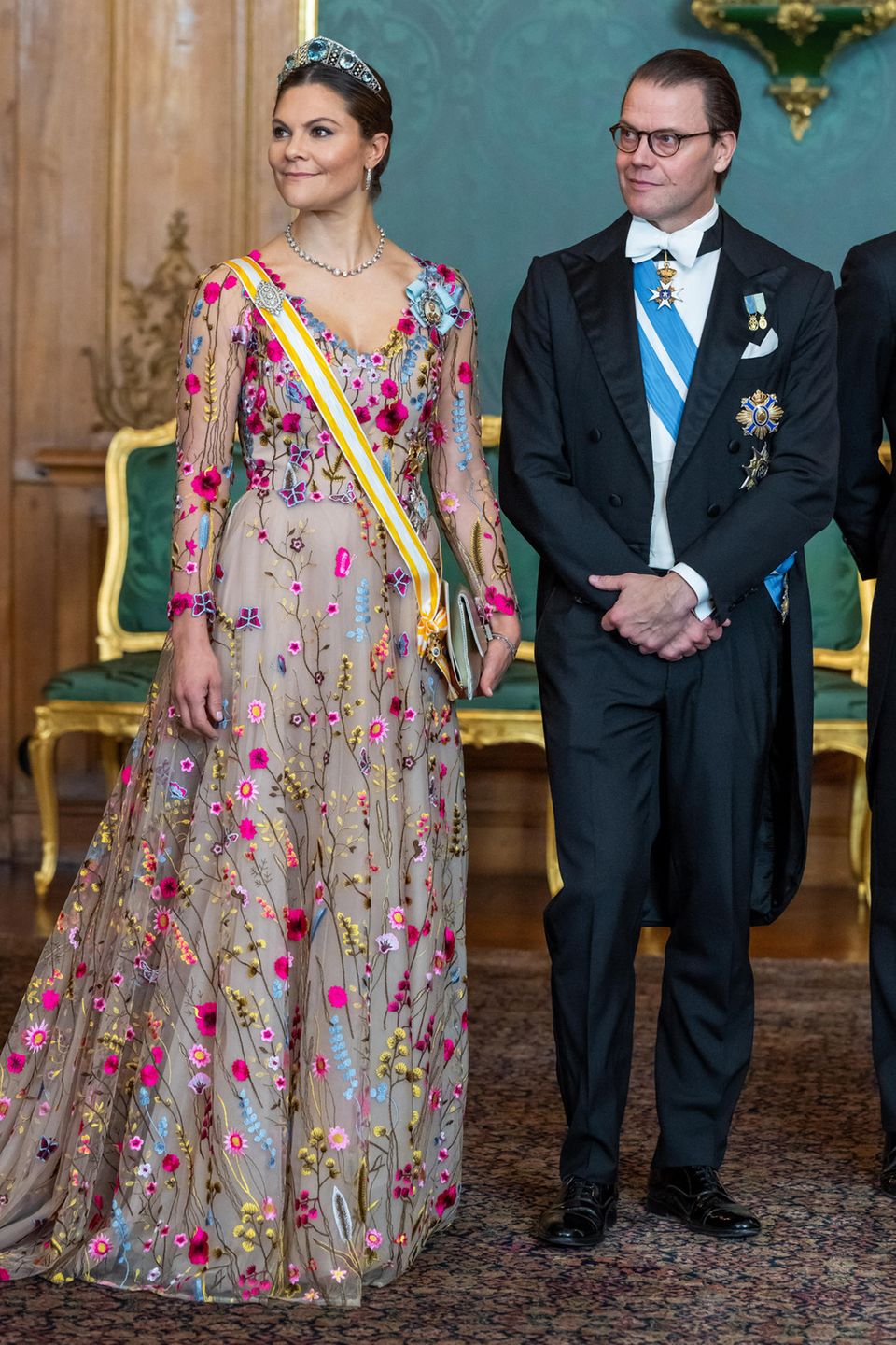 Kronprinzessin Victoria und Prinz Daniel begrüßen das spanische Königspaar.