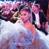 Ariana Grande -  "Thank U, Next" von Ariana Grande  Für ihre Fans und alle die Kokosnuss-Noten mögen, ist dieser Duft Pflicht.