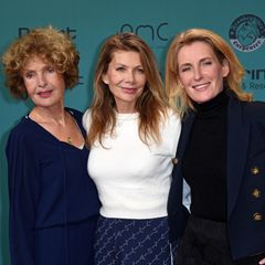 Kathrin Ackermann begleitet Tochter Maria Furtwängler und Freundin Ursula Karven zur Ku'Damm-Premiere