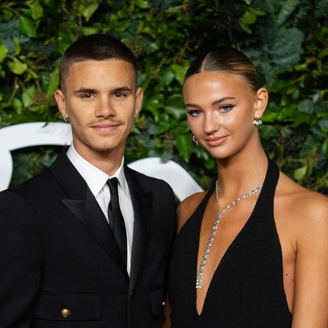 Romeo Beckham und Mia Regan bei den British Fashion Awards 2021 am 29.11.2021 in London.