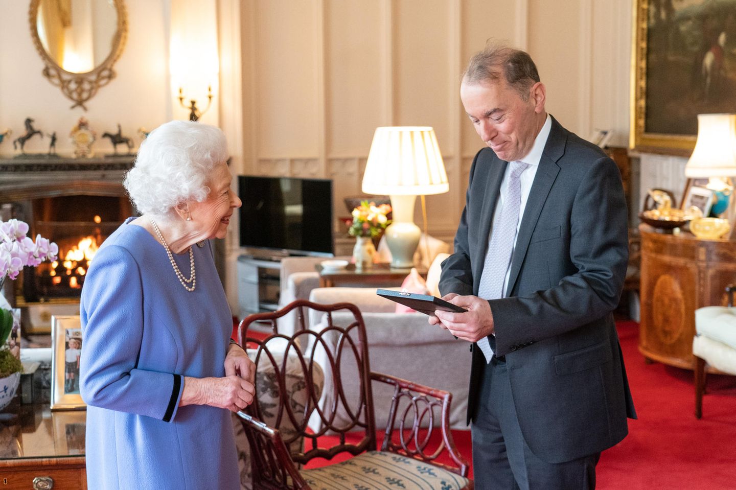 Windsor RTK: Queen Elizabeth trifft Gewinner der The Queen's Medal for Music