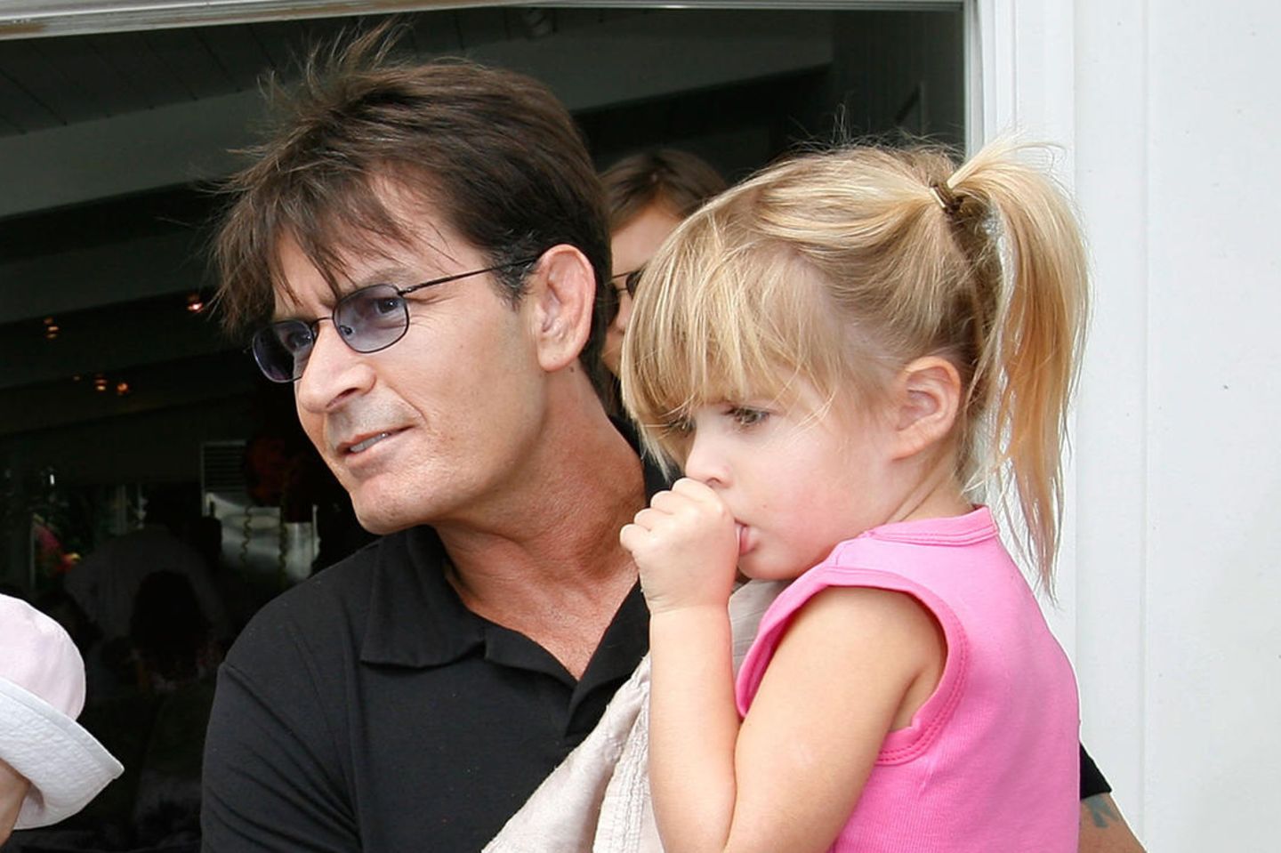 Charlie Sheen mit Tochter Sam im Jahr 2007