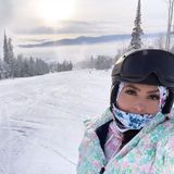 Vanessa Bryant, schneebedeckte Berge, Skipiste