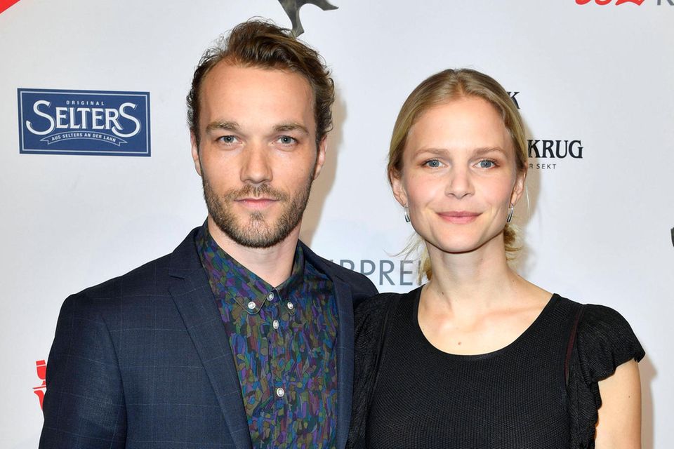 Sinja Dieks + Max Woelky: Sinja Dieks und Max Woelky bei einer Veranstaltung im Jahr 2018 Sinja Dieks und Max Woelky bei einer Veranstaltung im Jahr 2018