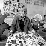 10. Januar 2022: Alfons "Ali" Mitgutsch (86 Jahre)  Der berühmte Kinderbuch-Illustrator und Erfinder der beliebten Wimmelbücher ist gestorben. Vielfach wurde er für seine künstlerische Arbeit ausgezeichnet und verstarb nun in München friedlich im Kreise seiner Familie.