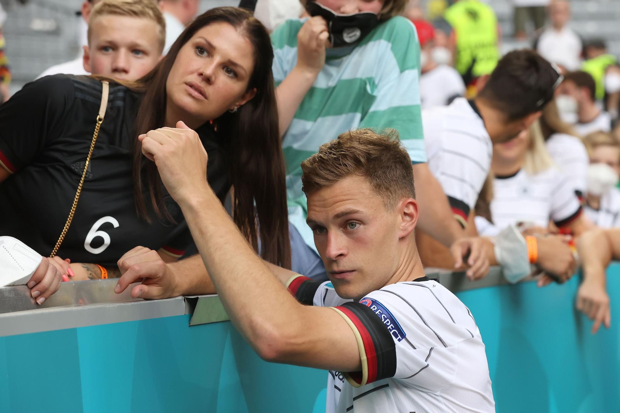 Joshua Kimmich: Endlich offiziell! Er wird zum dritten Mal Vater | GALA.de
