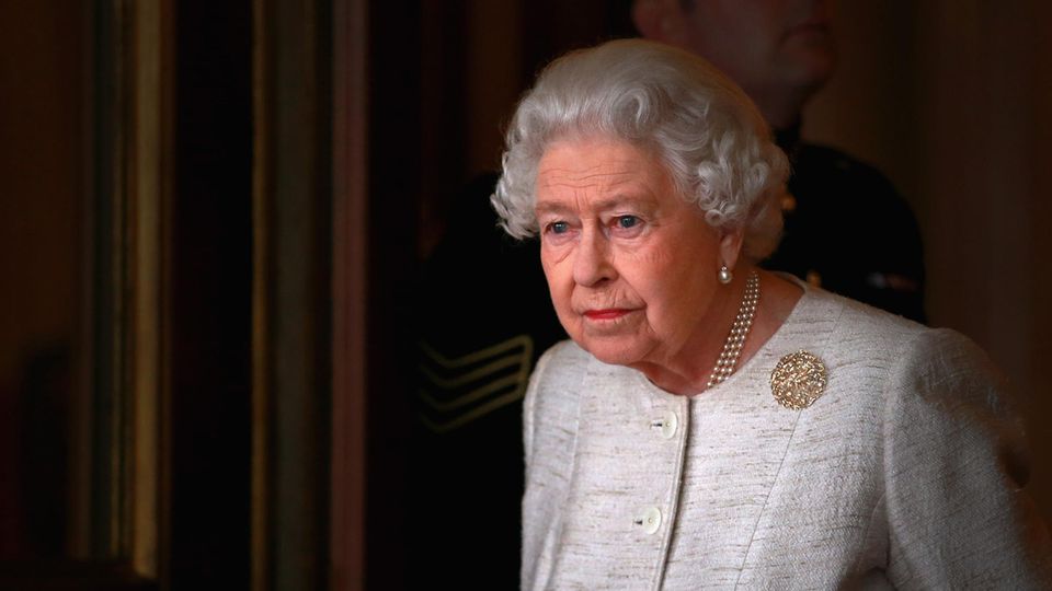 Queen Elizabeth: Queen Elizabeth Queen Elizabeth