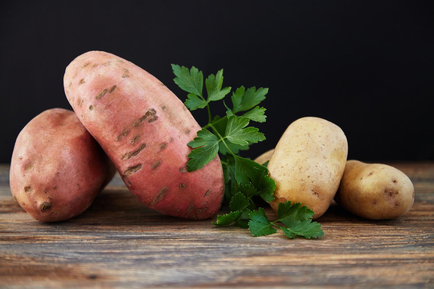 Kartoffel vs. Süßkartoffel: Was ist gesünder?