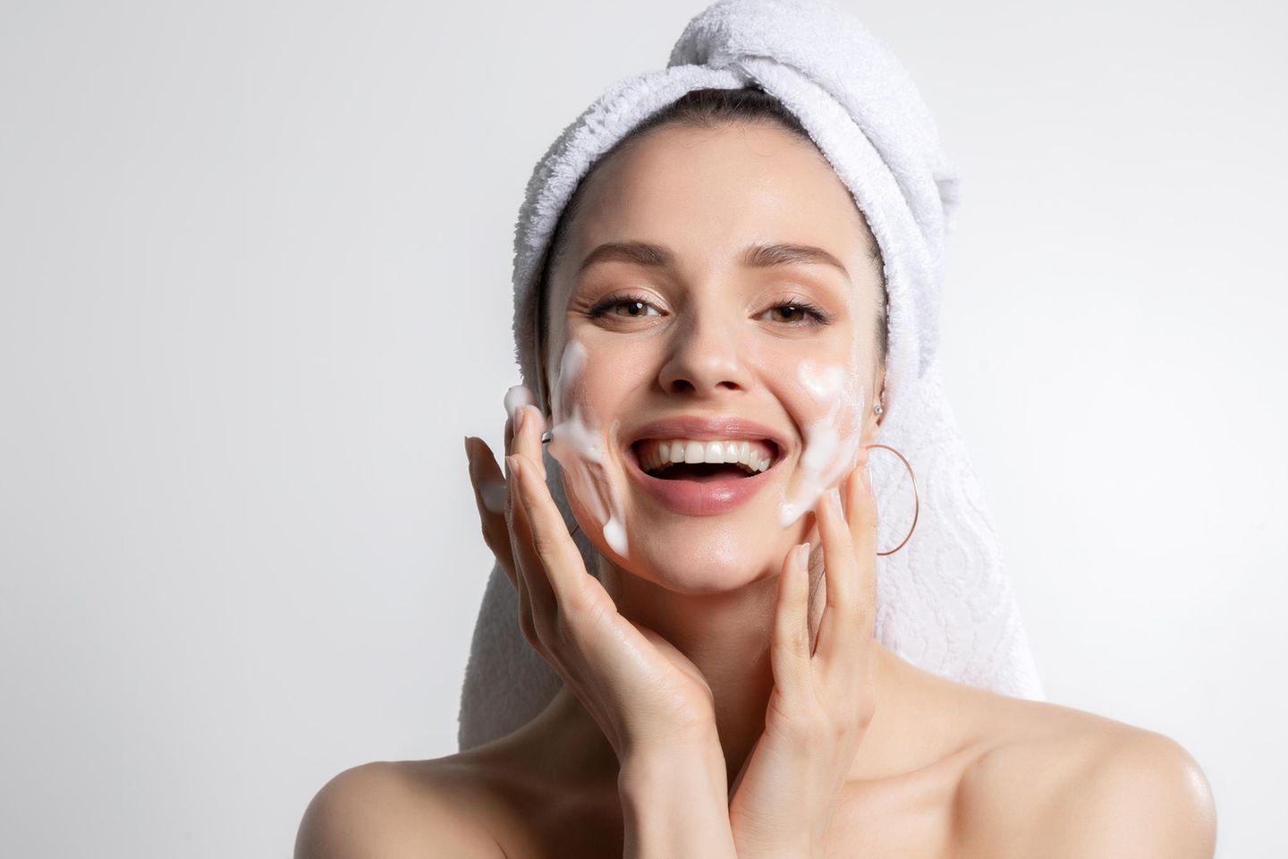 Skincare Routine: So sollte die Pflege für Ihre Haut aussehen | GALA.de