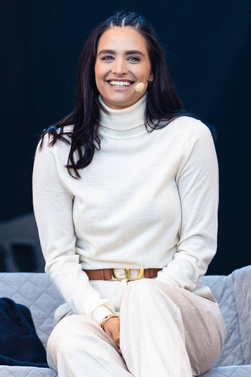Amira Pocher Amira Pocher