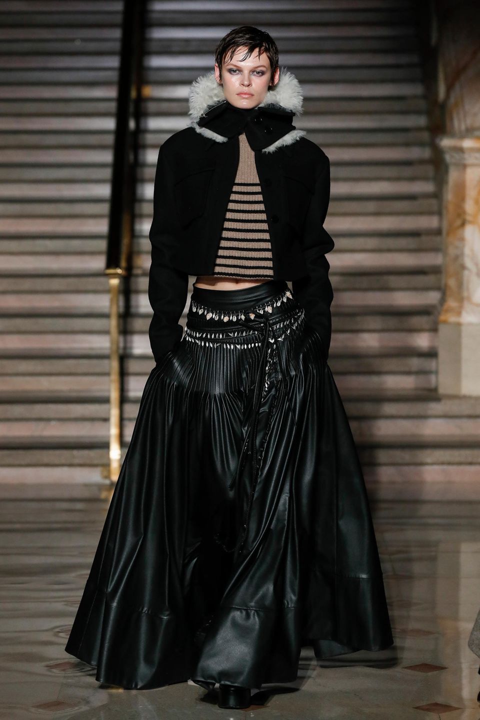 Model on the Altuzarra Ready to Wear Fall/Winter 2022 runway.