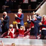 Und am Ende kann die kleine Fürstenfamilie jubeln, zusammen mit den anderen Zuschauer in der Basketball-Halle: Der AS Monaco gewinnt 92:78 gegen die türkischen Gäste.
