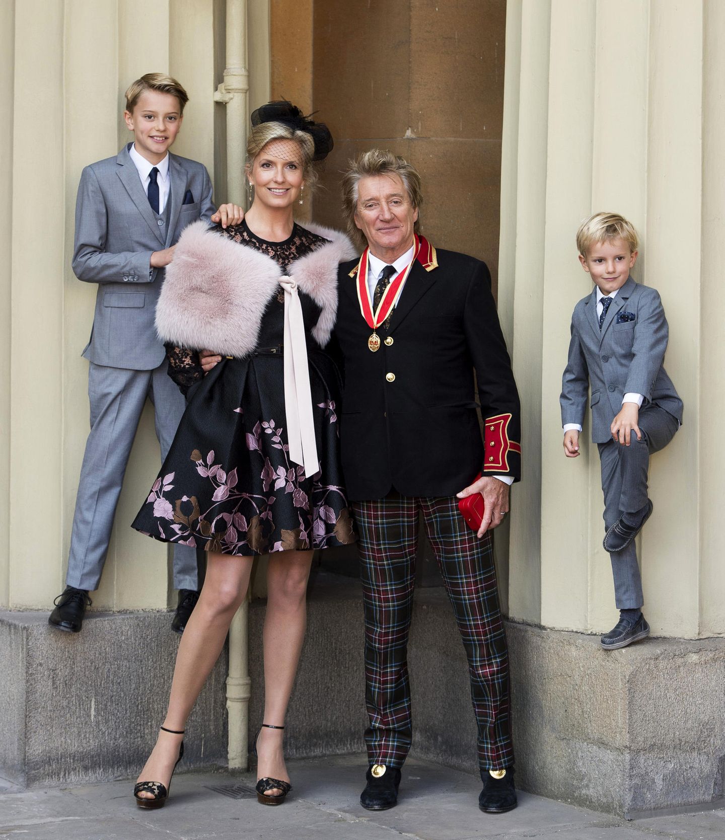 Familie Stewart im Buckingham Palast