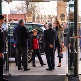 26. Februar 2022  Prinz George besucht mit seinen Eltern Prinz William und Herzogin Kate das "Six Nations"-Rugbyspiel zwischen England und Wales in Twickenham. 