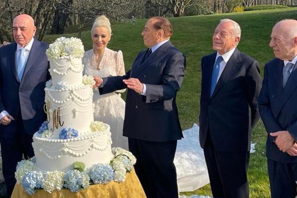 Silvio Berlusconi heiratet Marta Fascina am 19. März 2022 symbolisch. 