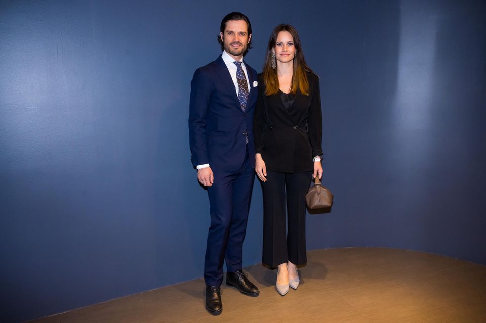 Prinz Carl Philip + Prinzessin Sofia: Prinz Carl Philip und Prinzessin Sofia beim Benefizkonzert "Hela Sverige skramlar". Prinz Carl Philip und Prinzessin Sofia beim Benefizkonzert "Hela Sverige skramlar".