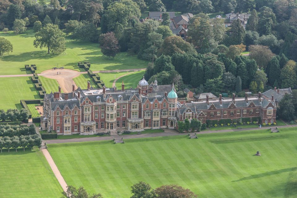 Sandringham House ist der private Landsitz von Queen Elizabeth und liegt etwa 180 Kilometer nordöstlich von London.