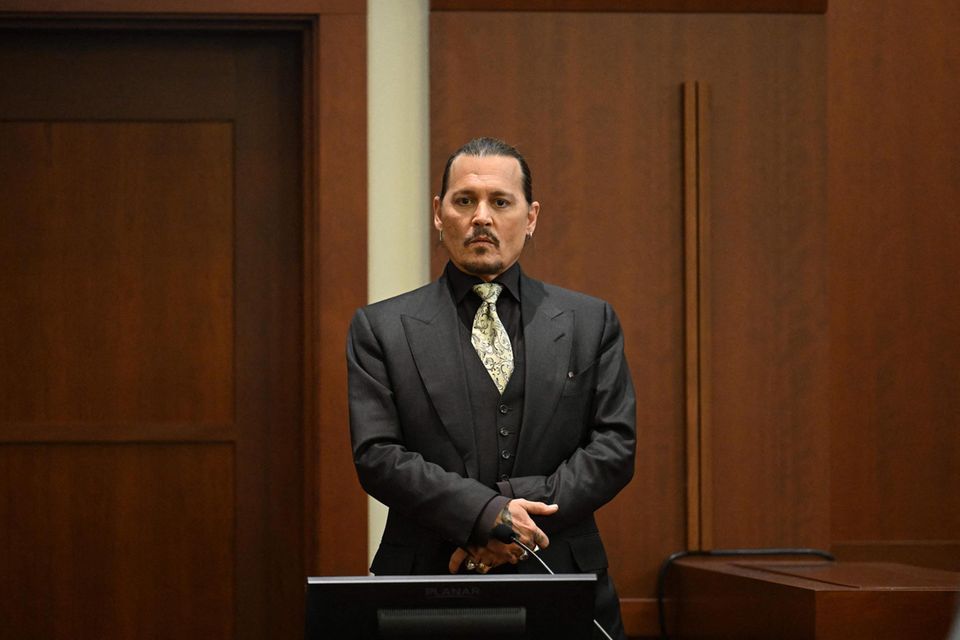 Johnny Depp während des Prozesses gegen Ex-Frau Amber Heard im Zeugenstand, 19. April 2022.