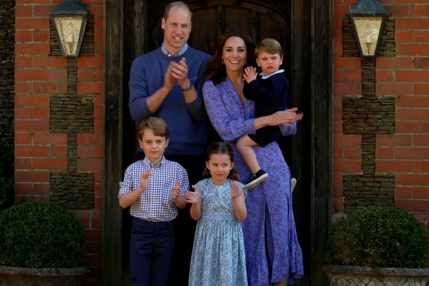 Prinz William und Herzogin Catherine mit Prinz George, Prinzessin Charlotte und Prinz Louis