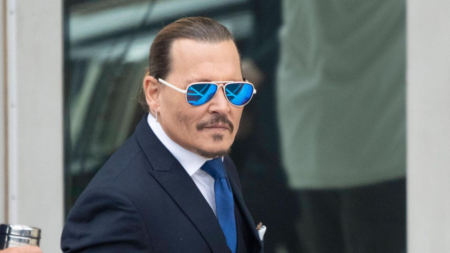 Johnny Depp: Karena tuduhan itu – dia mengaku kehilangan jutaan itu.