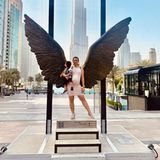Fiona Erdmann, selbst bald zweifache Mama zeigt mit diesem eindrucksvollen Foto aus Dubai wie es ist: Mütter sind Engel!