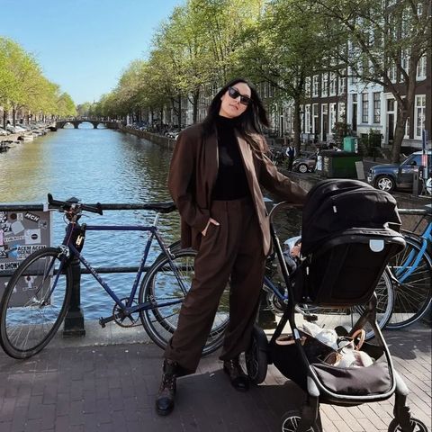 Kinderwagen der Stars: Rebecca Mir in Amsterdam