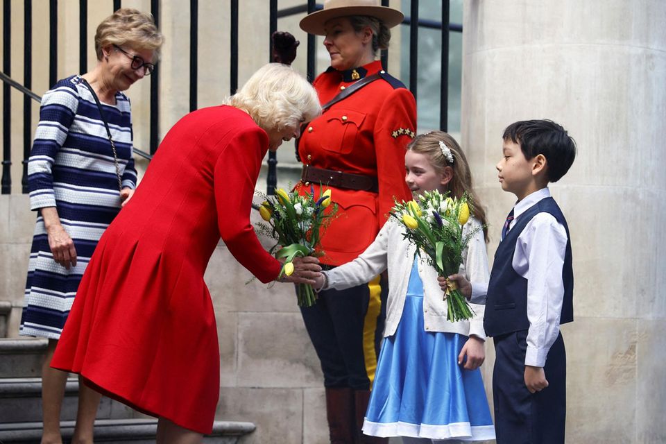 Herzogin Camilla hat bei ihrem Besuch im Canada House stiltechnisch alles richtig gemacht. 