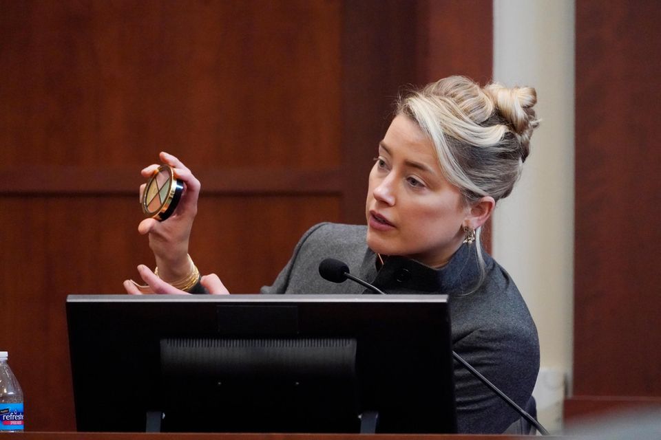 Amber Heard im Zeugenstand.
