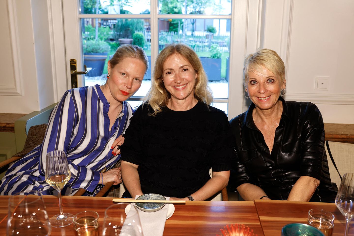 Anne Petersen, Claudia Memminger (Nespresso) und Andrea Kaestel (Sisley Cosmetics) bilden ein stylisches Trio.
