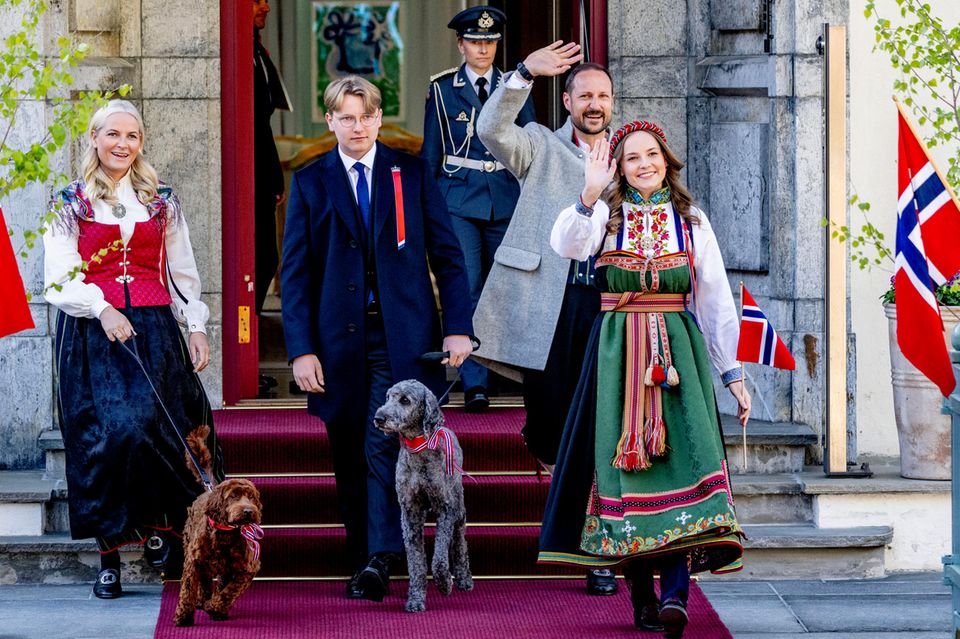 Norwegen Royals beim Nationalfeiertag