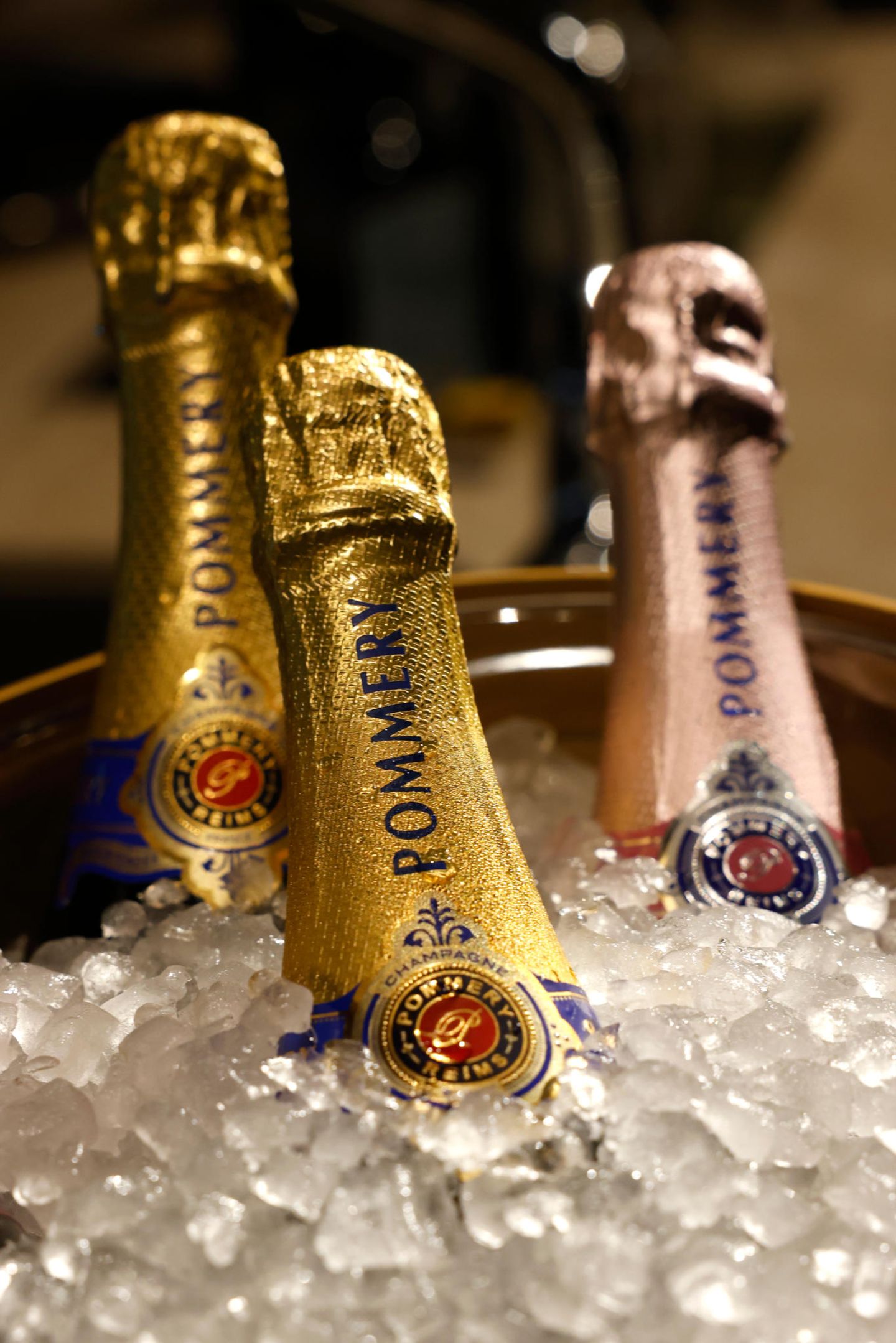 Für eine prickelnde Abkühlung für zwischendurch sorgt Pommery Champagner.