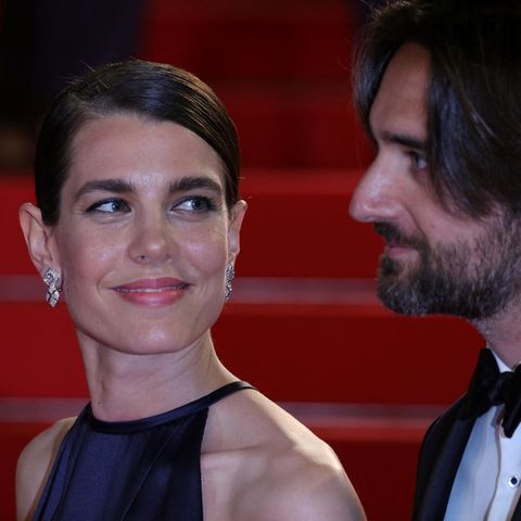 Charlotte Casiraghi und Dimitri Rassam während eines seltenen gemeinsamen Auftritts bei den Filmfestspielen in Cannes. 