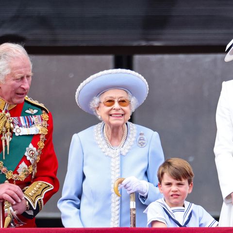 Queen Elizabeth: Holt sie Ludwig XIV. auf dem Thron ein?