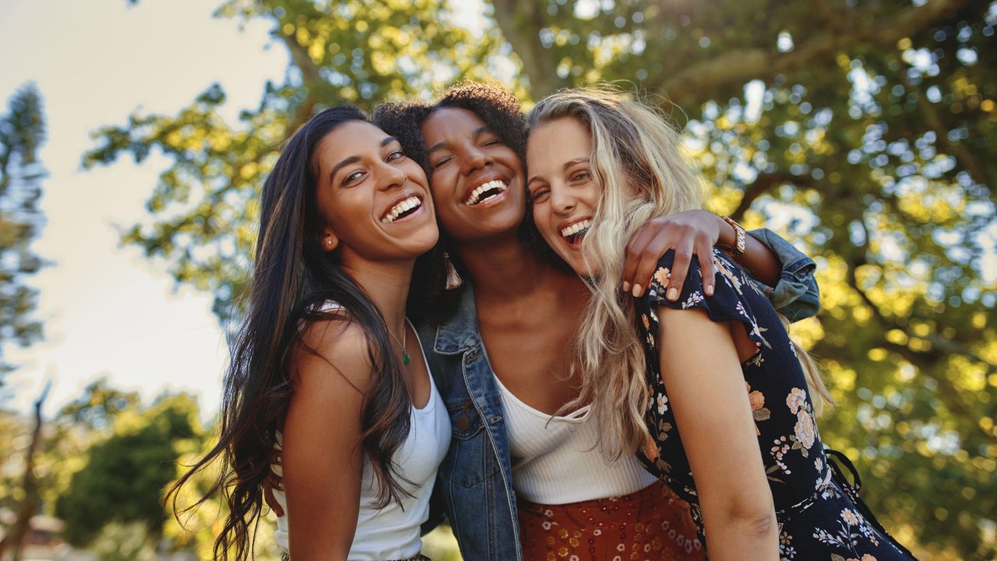 Psychologie-An-diesen-9-Anzeichen-erkennen-Sie-dass-Sie-ambivertiert-sind