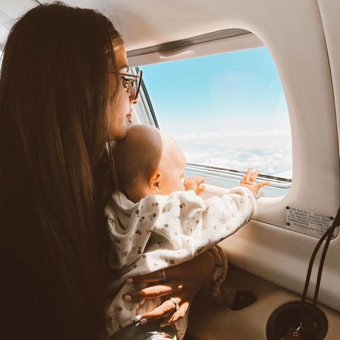 Privatjets: Sarah Engels mit Tochter im Helikopter
