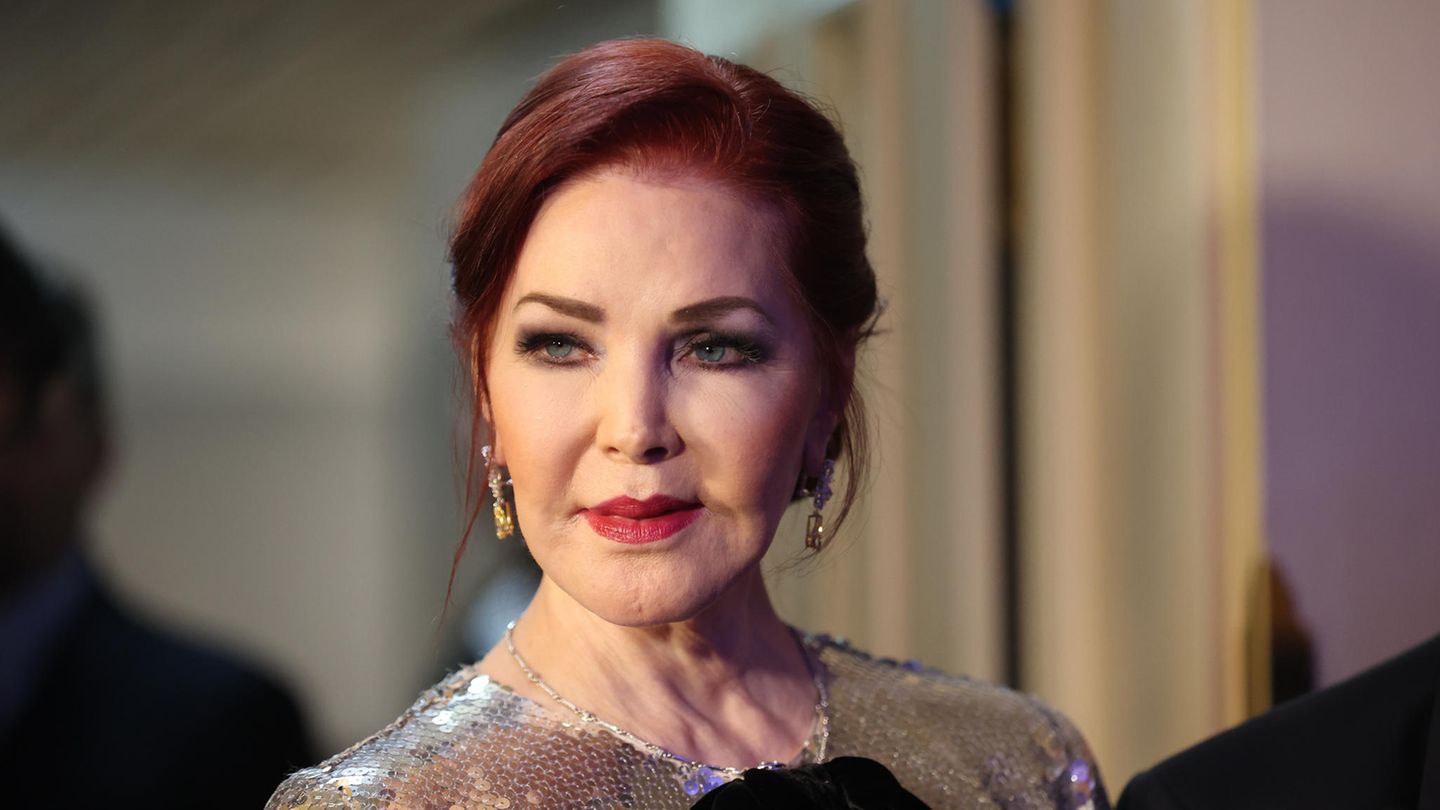 Botox + OPs: So sah Priscilla Presley vor 45 Jahren aus